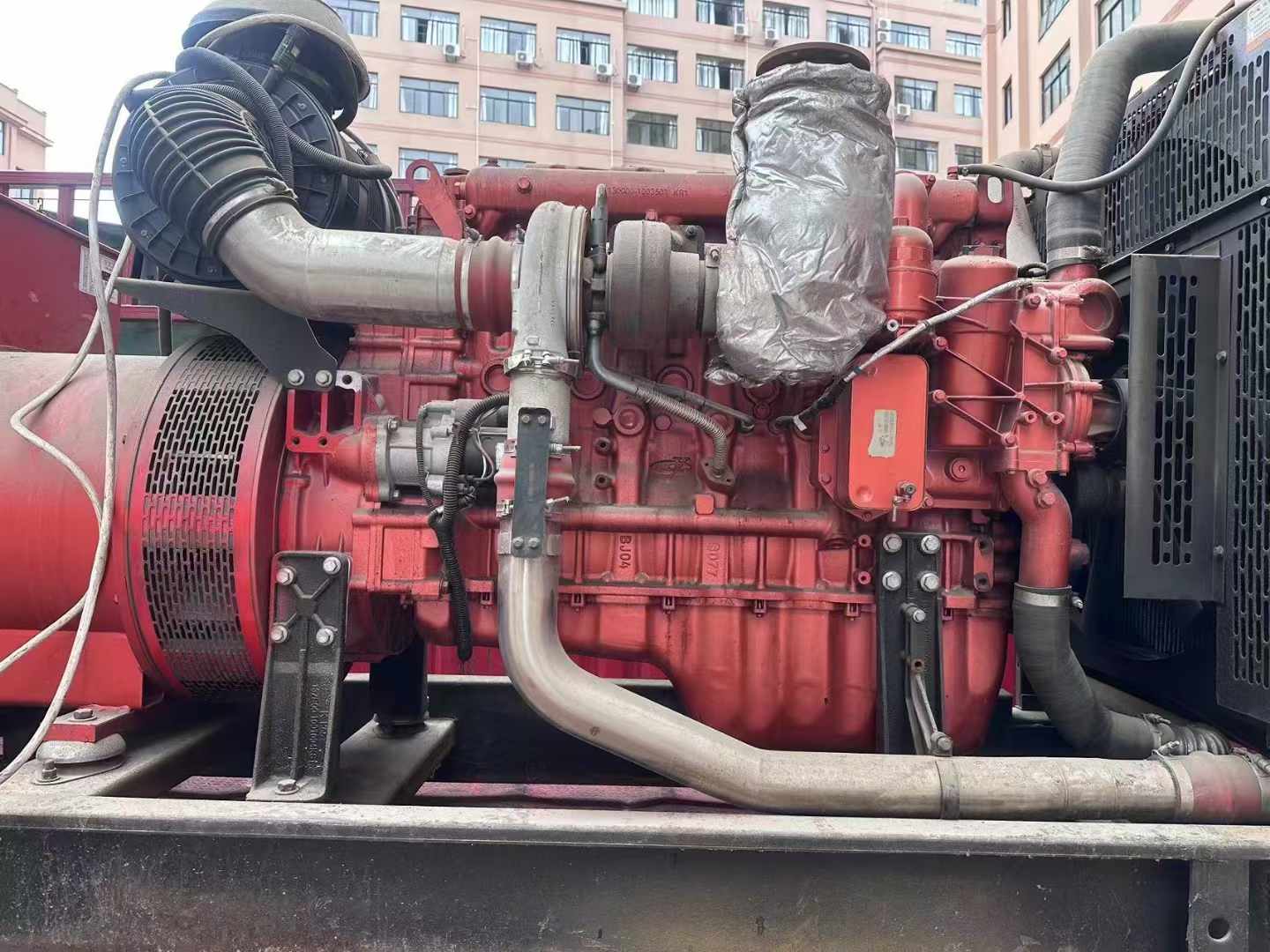 剑河如何选择适合 600kW 柴油发电机组的过载保护器？