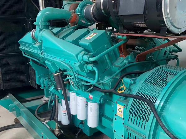 剑河更换100kW柴油发电机组机油时，需要注意哪些事项？